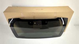 New Genuine OEM Tailgate Back Glass 2010-2011 Mitsubishi Endeavor 5805A0... - $412.43 CAD
