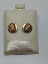 Vintage 14k Gold Filled GF Cameo Stud Earrings - £15.84 GBP