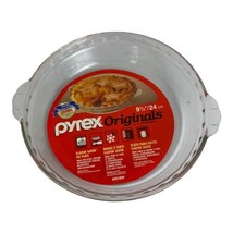 Pyrex Bakeware 9-1/2-Inch Scalloped Pie Plate Clear with Handles NEW - £25.96 GBP