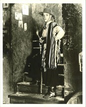 Four Horsemen Of The Apocalypse (1921) Rudolph Valentino Poses Inside Cafe Dbt Wt - £27.97 GBP