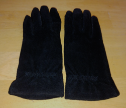 Fownes Ladies Black Suede LEATHER-L-POLY/RAYON Soft LINING-BARELY Worn - £7.40 GBP