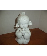 Tradional White Porcelain Japanese Figurine Girl With Bird - $570.01 MXN