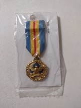 Defense Distinguished Service Medal Miniature Size NEW:KY24-2 - £14.94 GBP