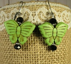 Earrings Pierced Green Butterflies Stone Beads Sterling Silver Lever Bac... - $5.77