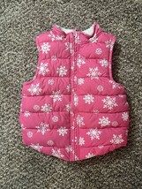 Adorable Girls Pink With Snowflake Pattern Size S Vest - £7.57 GBP
