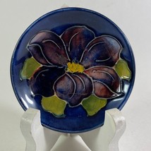 Vintage Walter Moorcroft Pottery Pin Dish / Small Plate Anemone - $39.35