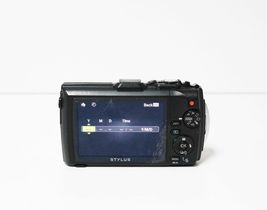 Olympus Stylus TOUGH TG-4 16 MP Digital Camera - Black ISSUE image 7