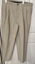 Dockers Classic Fit  Light Beige Men&#39;s Pleated Pants Size 38 x 32 - £13.79 GBP