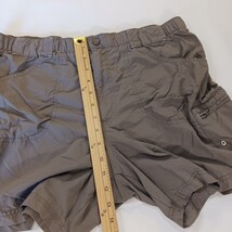 Columbia Shorts Women’s M (32×6) Gray Sandy River Cargo Nylon Hiking Omni Shade image 5