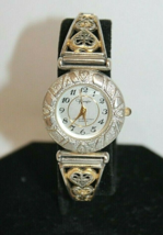 Wrangler Silver Embezzled Wrist Watch Water Resistant Stretch Band 7&quot; Long Vtg - £28.39 GBP