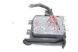 11-18 VOLKSWAGEN TOUAREG RELAY PLATE W/ BRACKET Q0722 image 10