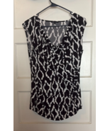 Chaus Black and White Patterned Women's Top Size L - $369.34 MXN