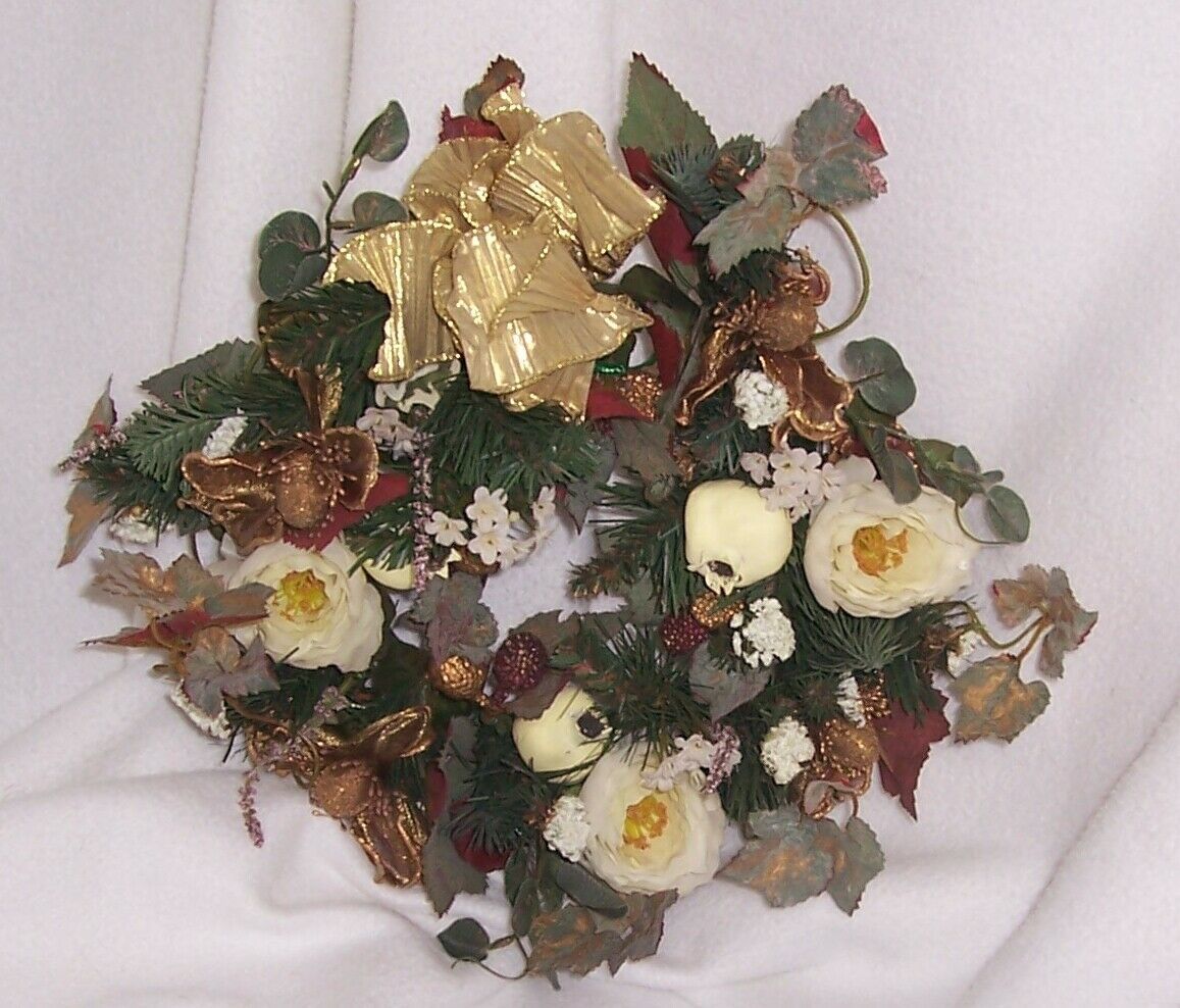 PartyLite 6" Deck The Halls Wreath Off White Wild Roses, Rose Hips, Berries, Fir - $16.78