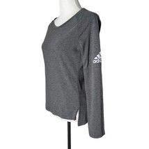 Adidas Women&#39;s Long Sleeve Pullover Top Logo on Sleeve Gray White Size S - £12.52 GBP