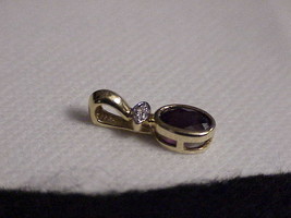 14K 1.00ct Garnet Oval Pillow Cut Diamond Pendant Yellow Gold Vintage - $415.79