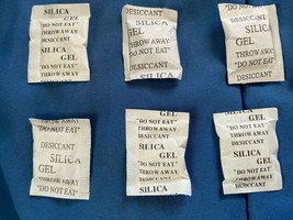 (50) Silica Gel Desiccant Moisture Absorbers 1.5&quot; (Ships from NJ) ddd1 *... - £6.25 GBP