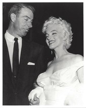 Joe Dimaggio &amp; Marilyn Monroe 8X10 Photo New York Yankees Ny Baseball Picture - £3.87 GBP
