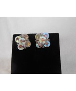 VINTAGE AURORA BOREALIS CLIP ON CLUSTER EARRINGS - $13.02 CAD