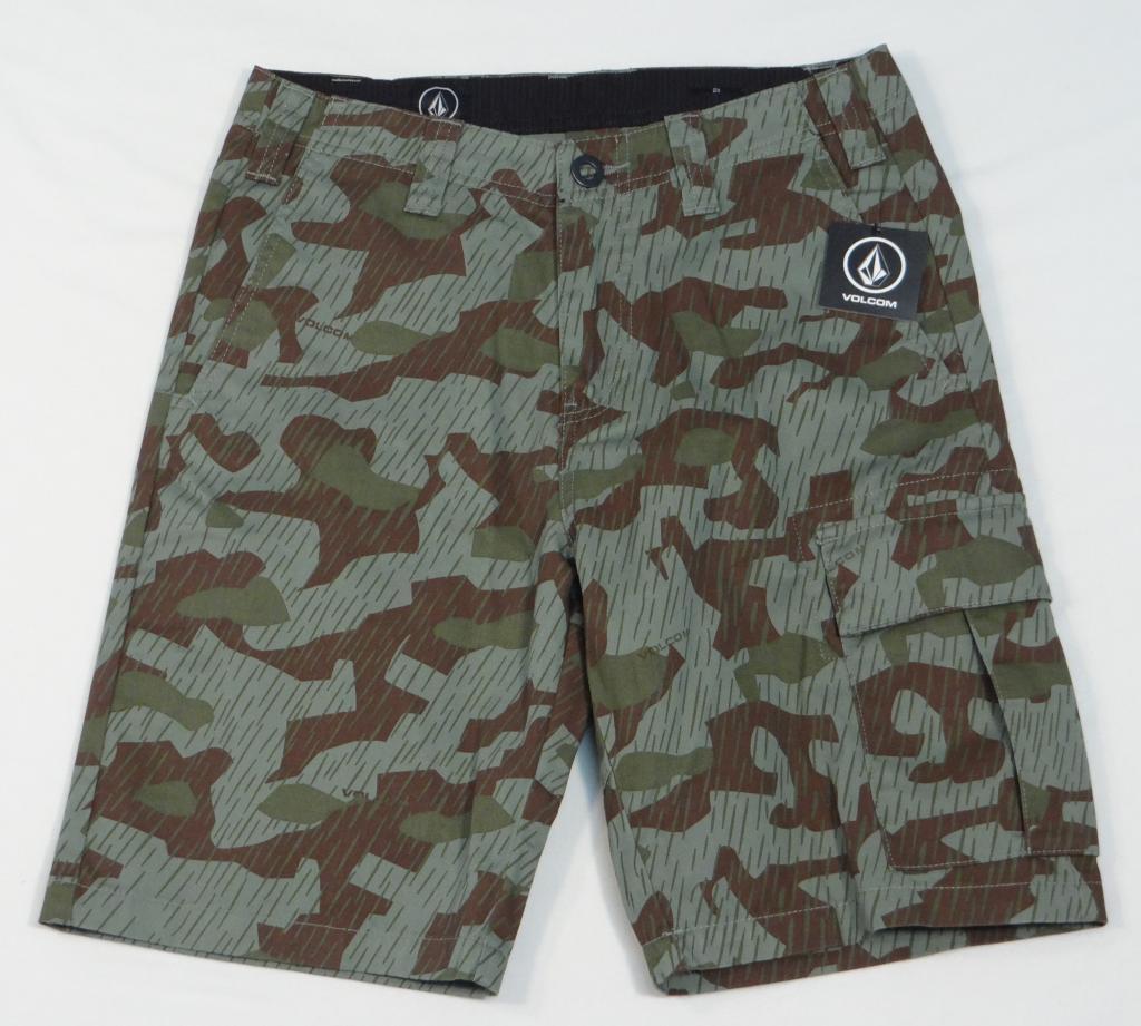 Volcom Vargo Cargo Shorts Green &amp; Brown Camouflage Camo Men&#39;s NWT - $37.49