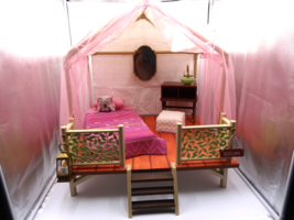American Girl Kira&#39;s Comfy Platform Tent With rare Koala Pillow and Lantern - $212.85