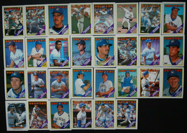 1988 Topps Milwaukee Brewers Team Set of 30 Baseball Cards - £2.74 GBP