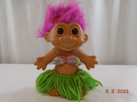 Hawaiian Hula Girl Dancer Russ Troll Doll Hot Pink Hair 1990s Hawaii Green Skirt - £16.45 GBP