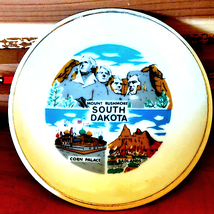 South Dakota~Mount Rushmore~Corn Palace~Badlands~Collectors 5-in vintage... - $24.75