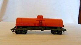 HO Scale Bachmann 40&#39; Single Dome Tank Car, Shell Oil, Orange, #1754 - £19.98 GBP