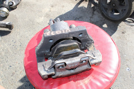 2004-2007 BMW E60 525i BRAKE CALIPER REAR LEFT SIDE V1032 image 6