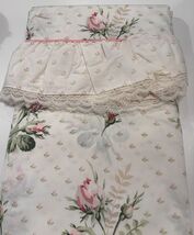 New Vintage Double Flat Sheet Percale No Iron Pink Rosebuds &amp; Lace - $15.19