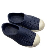 Native Jefferson Navy Blue Perforated Slip-On Shoes Size 9 - $23.88 CAD