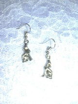 3D Howling Wolf / Coyote - Full Body Charms Alloy Silver Dangling Earrings - £3.98 GBP