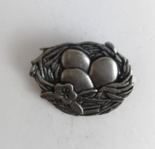 2007 Birds &amp; Blooms Limited Edition Silver/Pewter Birds Nest Lapel Hat Pin - £9.54 GBP
