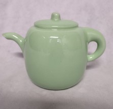 Haeger Teapot Planter Green 333 8&quot; x 8.5&quot; Ceramic - £19.94 GBP