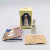 1984 Precious Moments Purr-Fect Grandma Porcelain Thimble 13307 -- Ship Mark - £9.62 GBP