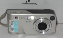HP PhotoSmart M307 3.2MP Digital Camera - Silver Tested Works - £27.52 GBP