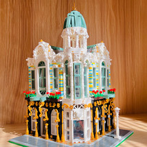 City Street View Cuba Hotel Micro Particle Building Block Combination Toy - $128.21