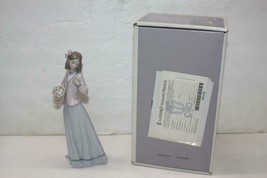 LLADRO 07644 Innocence in Bloom Figurine - Aroma Primaveral - with Original Box - £117.51 GBP
