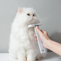 Fur-Free Fido: The Ultimate Pet Hair Remover Grooming Brush - £16.57 GBP+