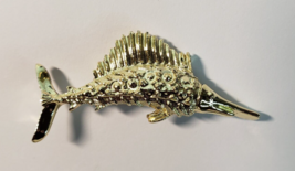 Vintage Gerry&#39;s Brooch Pin Swordfish Marlin Fish Textured Glossy Signed 1 3/4&quot; - £11.64 GBP