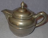 Aluminum teapot1a thumb155 crop