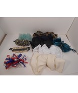 Small lot of Barrette Hair Bows and Combs Different colors and Materials - $267.04 MXN