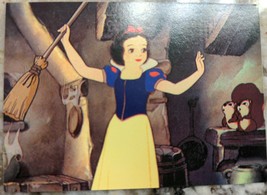 1994 SkyBox Snow White and The Seven Dwarfs Series 2 21 &quot;We&#39;ll clean the house&quot; - £1.56 GBP