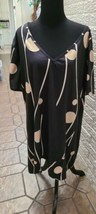Miss Look Women&#39;s Size 3XL Black Blouse Geo Wide 3/4 Sleeve V Neck euc - $14.04 CAD