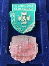 Vintage Set Of 2 Souvenir Commemorative Pins Austria  - £6.16 GBP