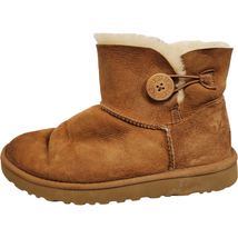 UGG Australia 1016422 Bailey Button Sheepskin Boots Tan Round Toe Womens Size 9 - £32.62 GBP