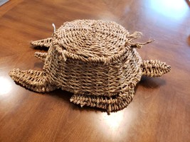 Sea Turtle Natural Reed Lidded Basket - £15.69 GBP