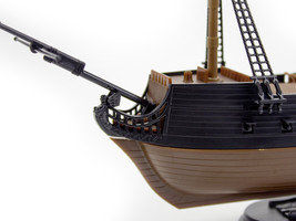 Level 2 Easy-Click Model Kit &quot;The Black Diamond&quot; Pirate Ship 1/350 Scale Model b - £38.20 GBP