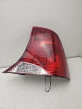 Passenger Tail Light Sedan Red Backing In Housing Fits 02-04 FOCUS 385618 - $49.50