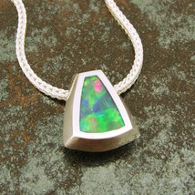 Australian opal pendant in sterling silver - £119.90 GBP